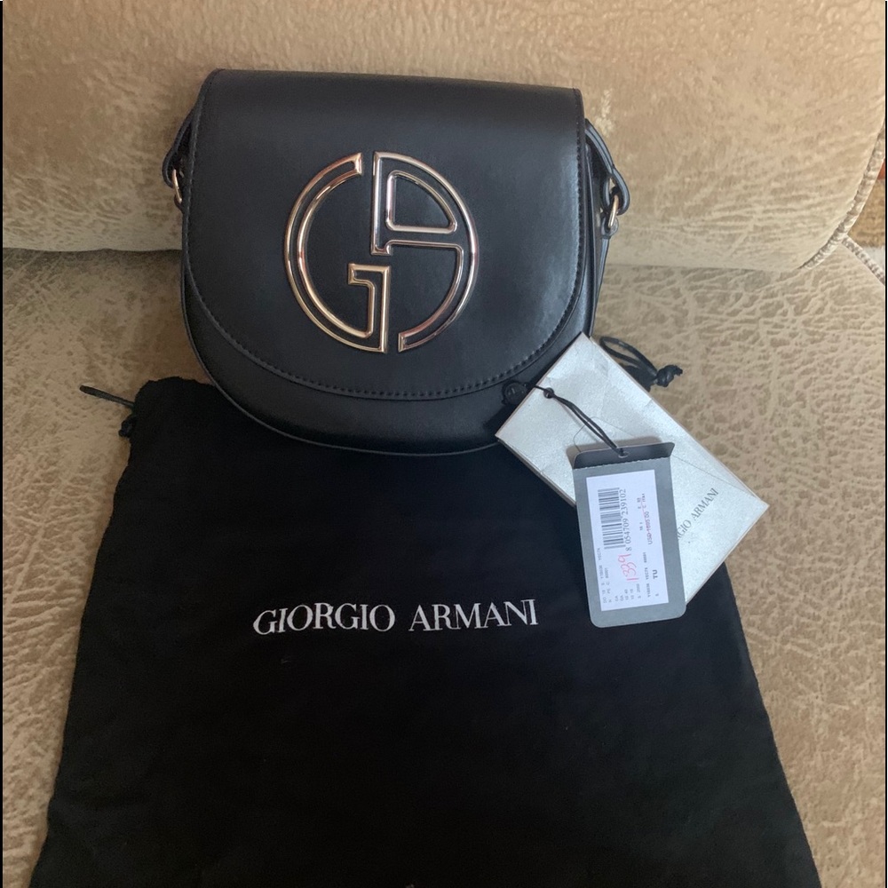 GIORGIO ARMAN leather cross-body bag NWT - Picture 7 of 11